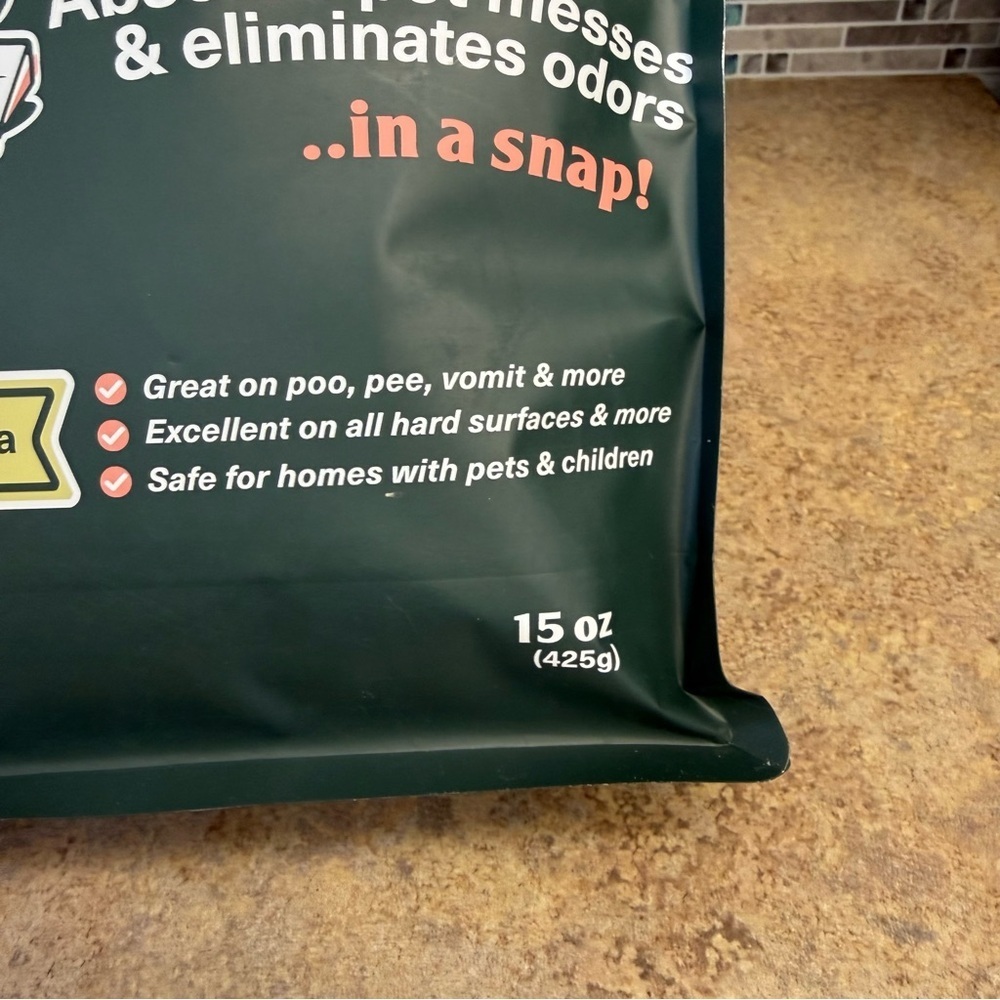 New Sprinkle and Sweep pet deodorizer - Picture 4 of 5